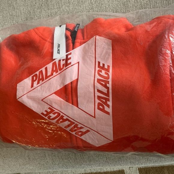 💛 HOST PICK 💛PALACE THERMA ZIP HOOD ORANGE - Picture 3 of 6